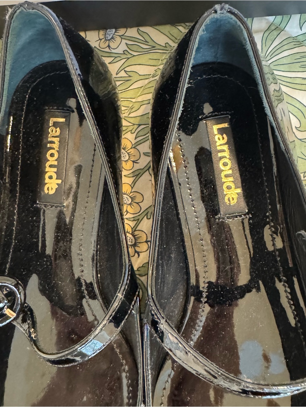 Larroude Blair Patent Leather Ballet Flats - Picture 4 of 9
